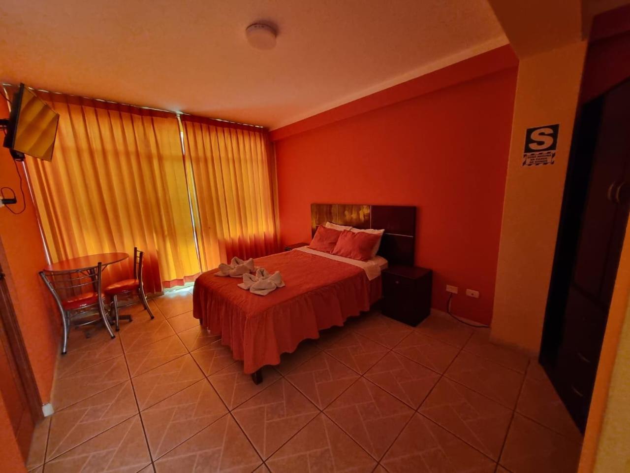 Madison Suite Tacna Exterior photo